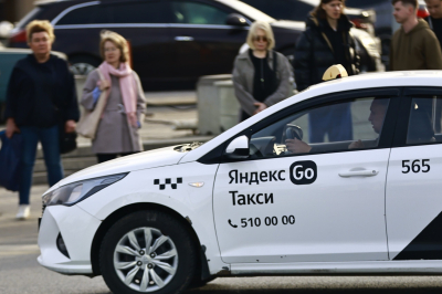 Такси для семей с детьми станет доступнее в России